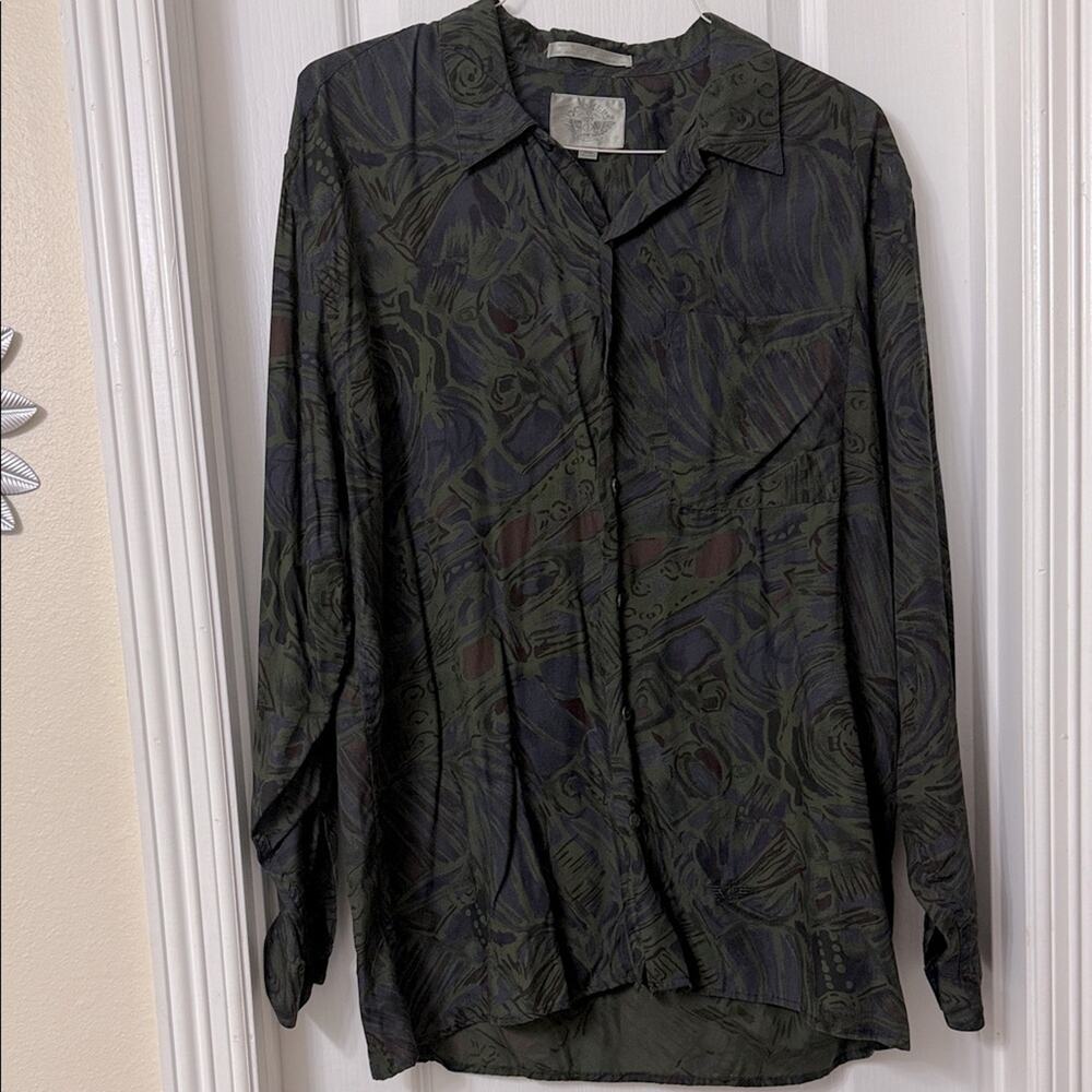 Dockers Levi's long sleeve green buttom up shirt size L (16 1/2- 17)